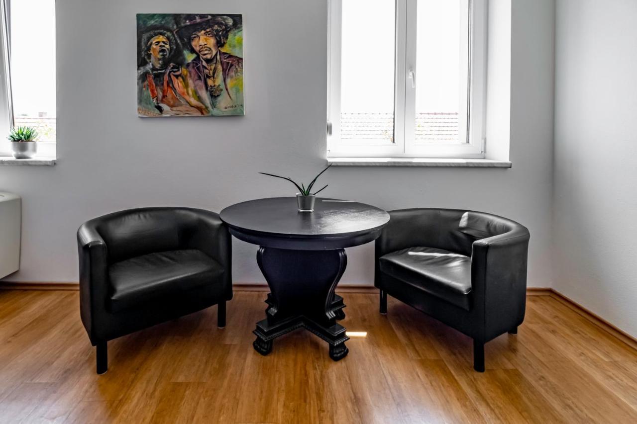 Apartmány Gulliver Mikulov Exterior foto